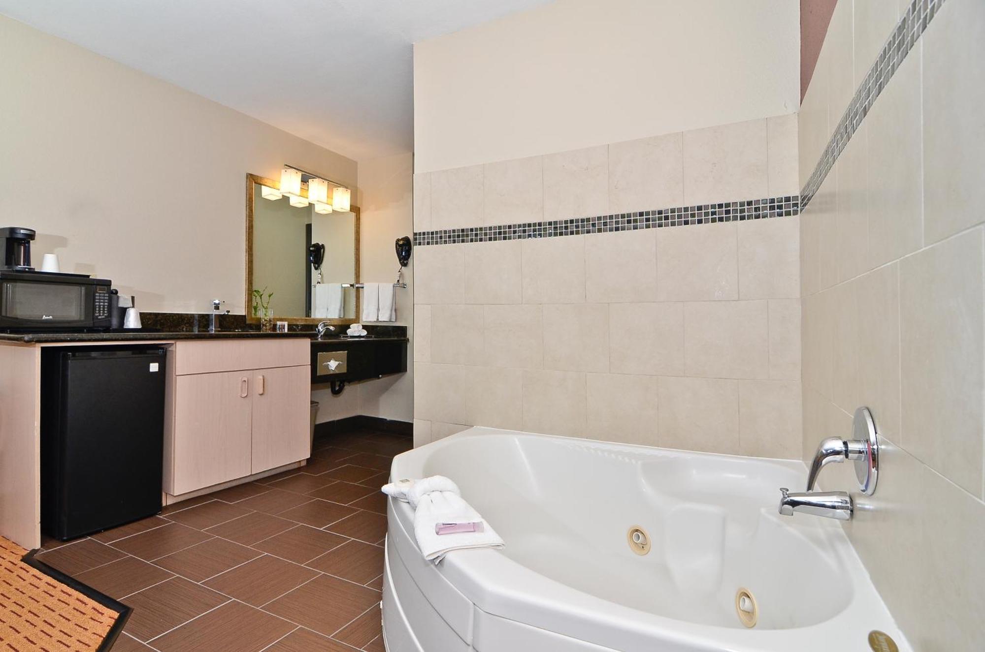 Clackamas Inn And Suites Zimmer foto